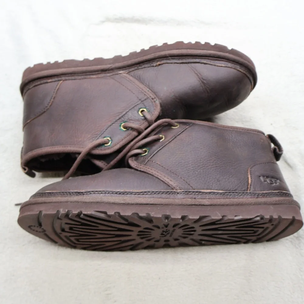 UGG Mens 9 Chukka Boots Brown Neumel Leather Lace Up Rugged Waterproof 1008908